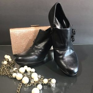 Solesenseability Ankle Boots Sz 8.5 Med.